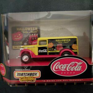 Vintage 1999 Coca Cola Matchbox Collectables Diecast 1937 GMC Panel Van